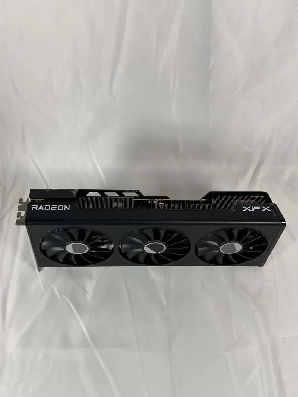 XFX Speedster QICK 319 Radeon RX 7700 XT Black Edition